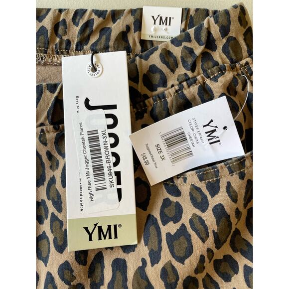 Cheetah Print Flare Jogger Waist Jeans, Plus Size, 3XL, YMI, NWT - Picture 3 of 4